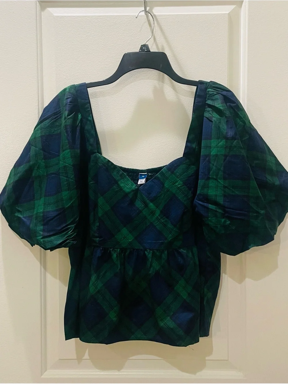 NEW…Poplin Puff Sleeve Peplum Top